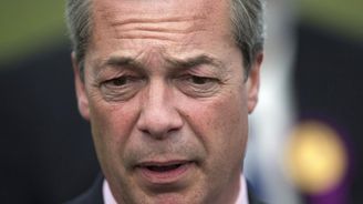 Farage rezignoval na šéfa UKIP. Dosáhl svého cíle: odchodu Británie z EU