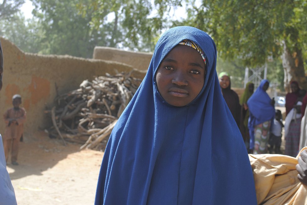 Nigerijské vládě se podařilo vyjednat propuštění školaček, které v únoru unesla teroristická organizace Boko Haram.