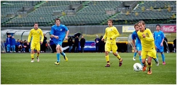 Nike Premier Cup Nike Premier Cup