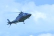 Lauda přiletěl vrtulník, sám ho ale narozdíl od letadla, kterým letěl do Mnichova, nepilotoval