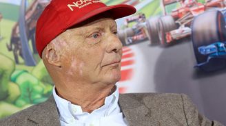 Niki Lauda: Příběh legendárního závodníka, který si nepotrpěl na city a po havárii odmítl plastiku obličeje