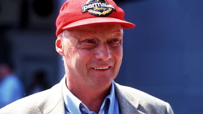 Niki Lauda. Fenomenální závodník zeměl