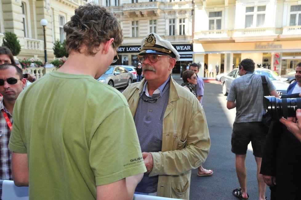 Ruský herec a režisér Nikita Michalkov byl v roce 2010 na filmovém festivalu v Karlových Varech.