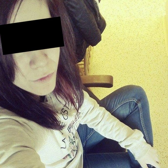 Nikola V. skončila se zraněními v nemocnici. Nikola V. skončila se zraněními v nemocnici.