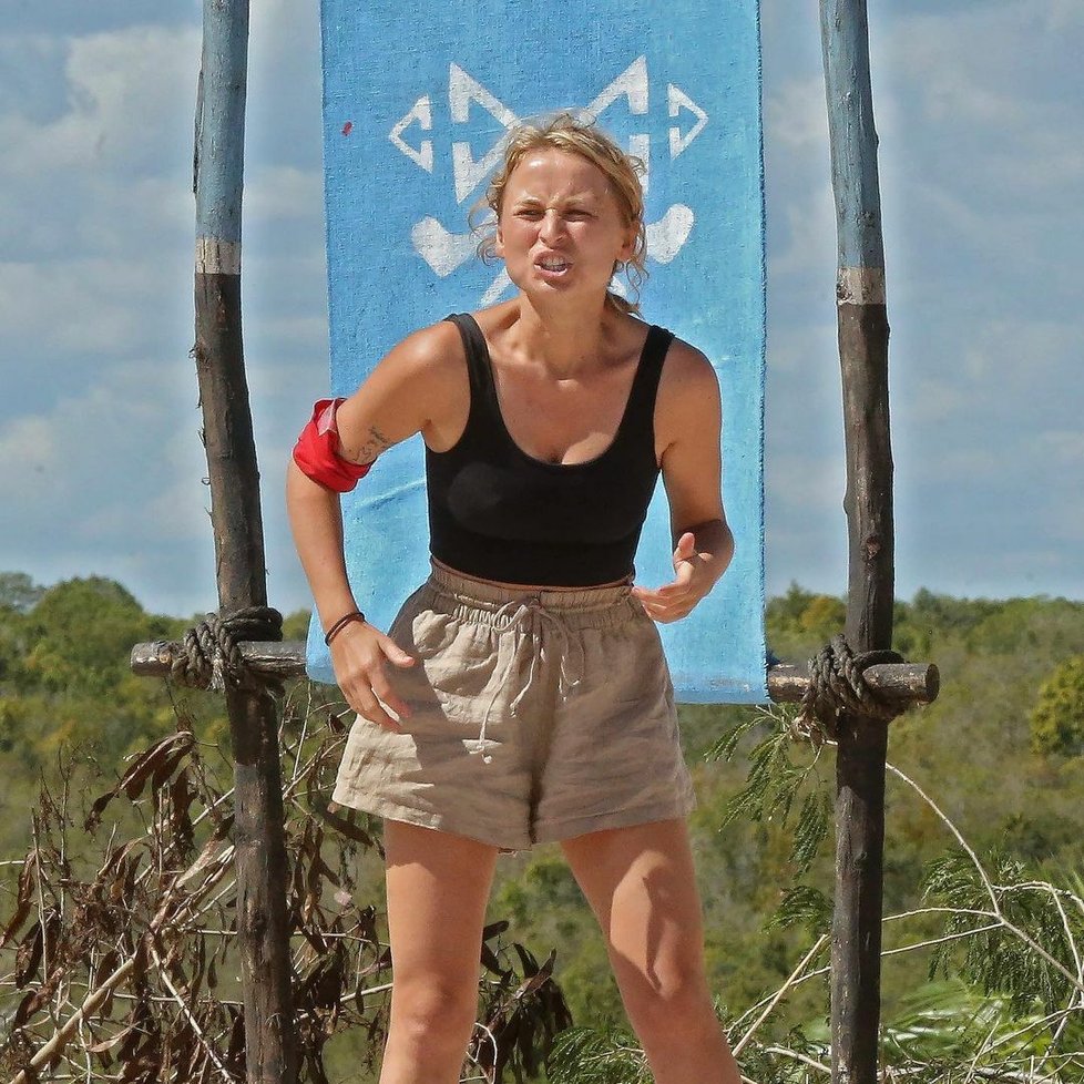 Nikola Čechová v Survivorovi