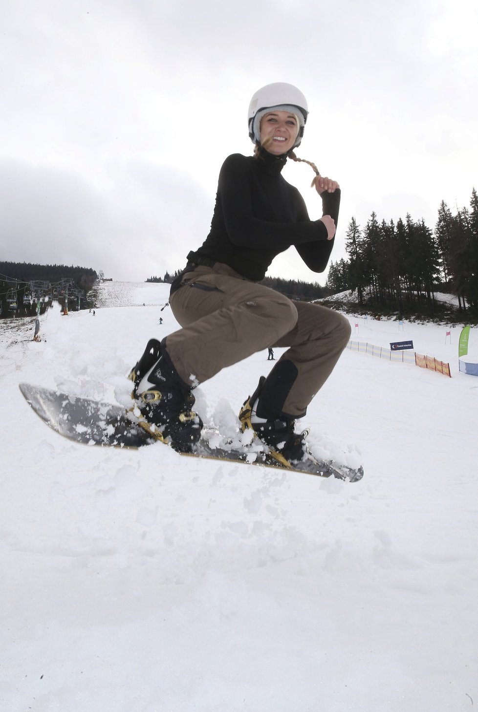 Gabriela Franková vyzkoušela sjezdovky ve ski areálu.