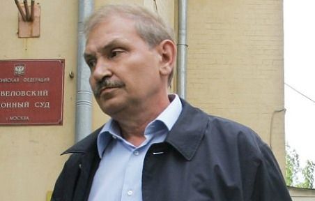 Britská policie vyšetřuje Gluškovovu smrt jako vraždu.