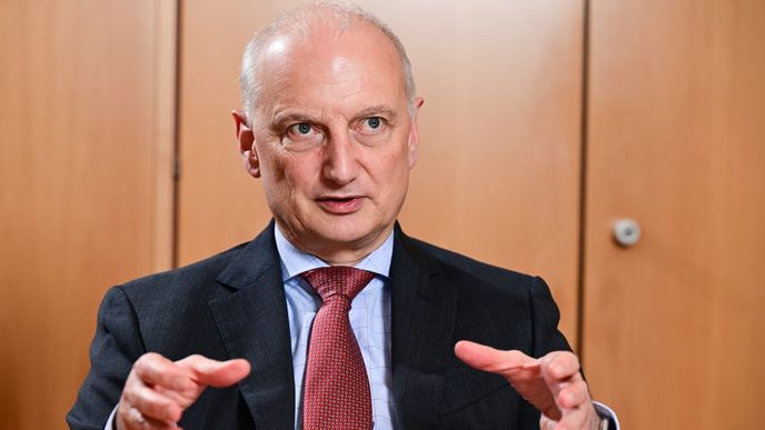 Nikolas Stihl, předseda dozorčí rady výrobce motorových pil Stihl Nikolas Stihl, předseda dozorčí rady výrobce motorových pil Stihl