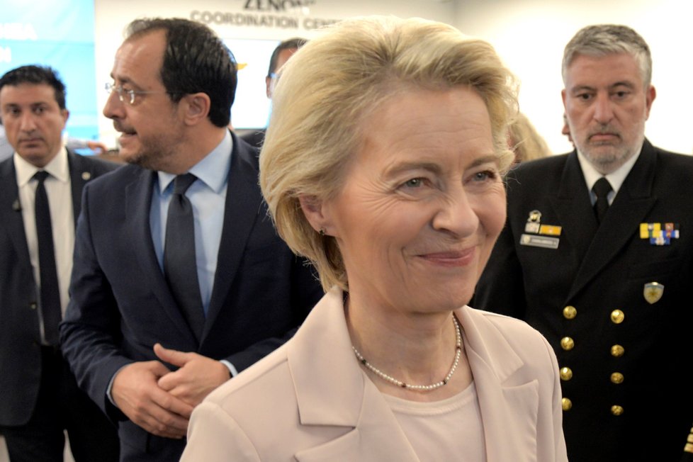 Ursula von der Leyenová na Kypru představila humanitární koridor pro Gazu (8. 3. 2024).
