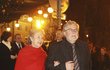 2010 Vždy po manželově boku. Zanedlouho si Jan Kačer a Nina Divíšková připomenou už 56. výročí svatby!