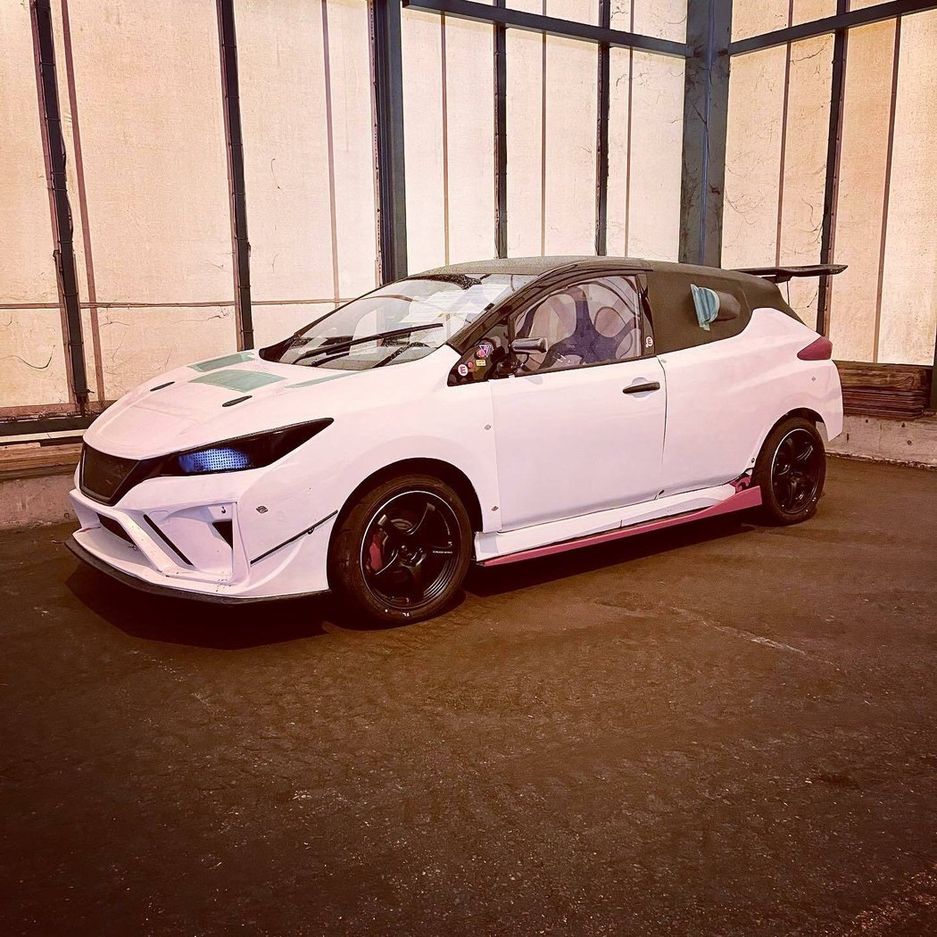 Nissan Leaf Pikes Peak