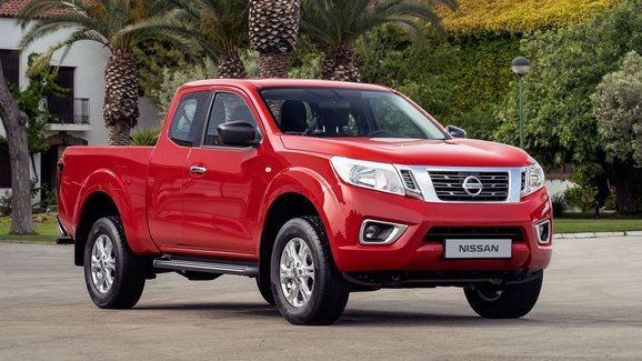 Nissan Navara prošel drobnou modernizací, dvě turba nabídne již v základu