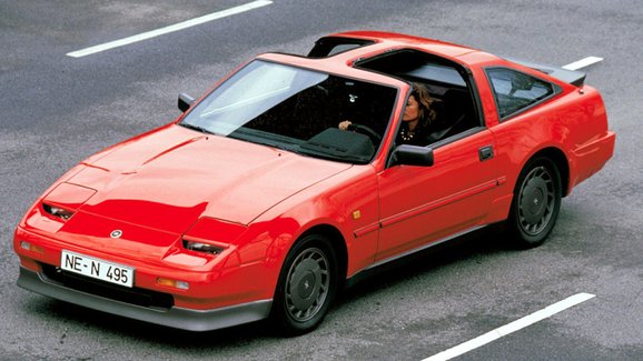 V roce 1986 prošla karoserie Nissanu 300 ZX Z31 mírným faceliftem. Model na obrázku měl kola a přední spoiler lakovány šedou barvou.