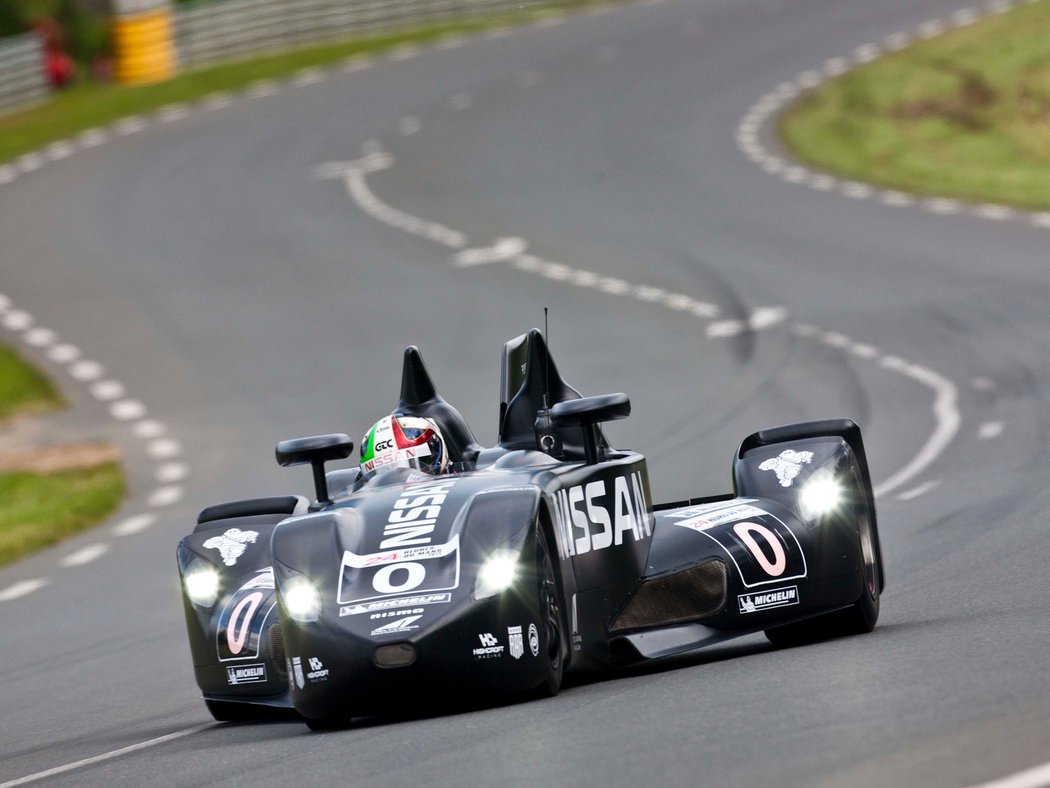 Nissan DeltaWing Experimental Race Car (2012)