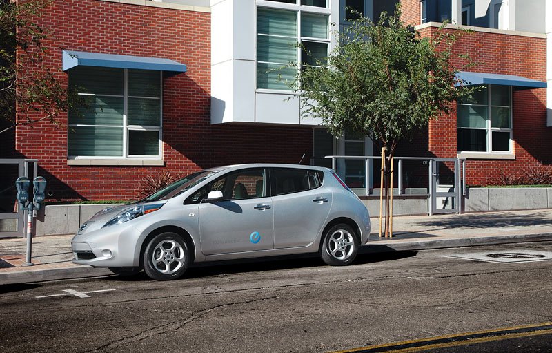 Nissan Leaf