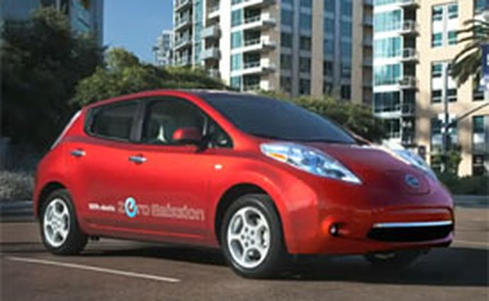 Video: Nissan Leaf – Sériový elektromobil z Japonska