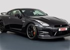 Šampion F1 prodává svůj Nissan GT-R. Dostal ho darem, je v podstatě nejetý