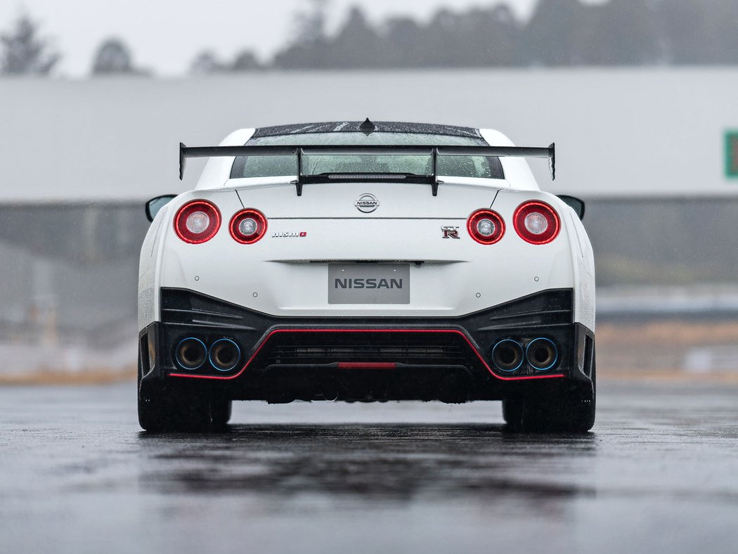 Nissan GT-R Nismo