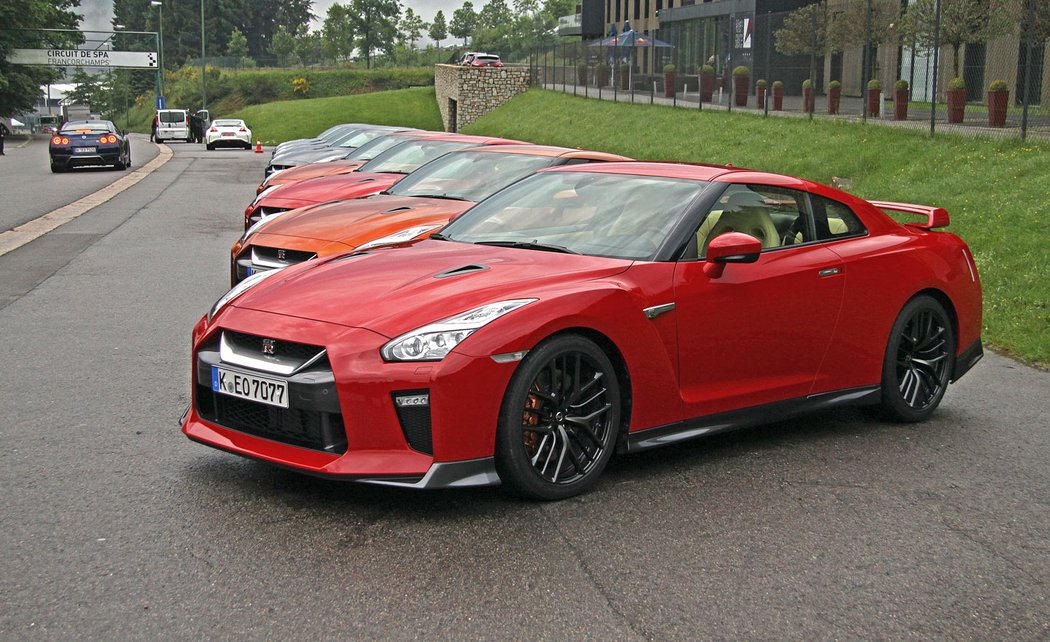 Nissan GT-R