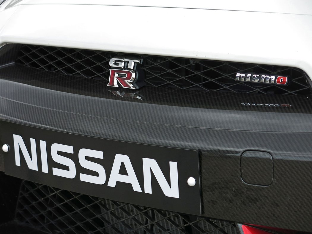 Nissan GT-R