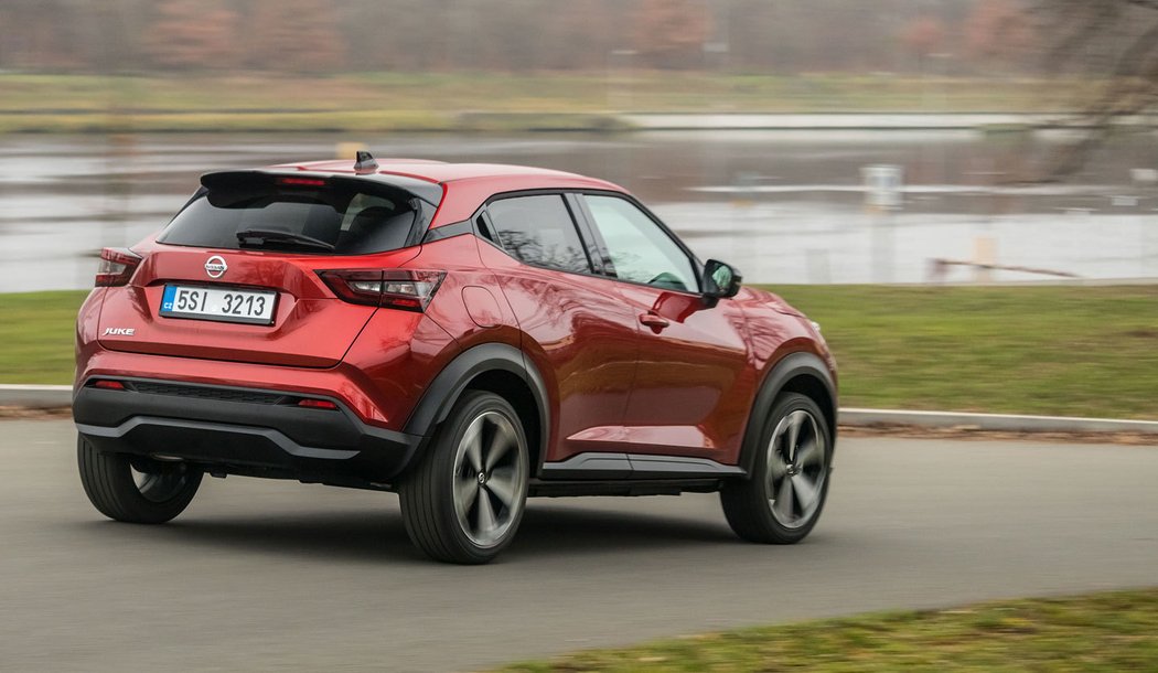 Nissan Juke 1.0 DIG-T (84 kW)