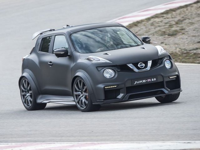 Nissan Juke-R 2.0