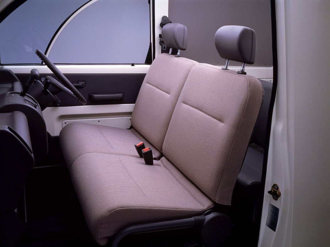 1989 Nissan S-Cargo