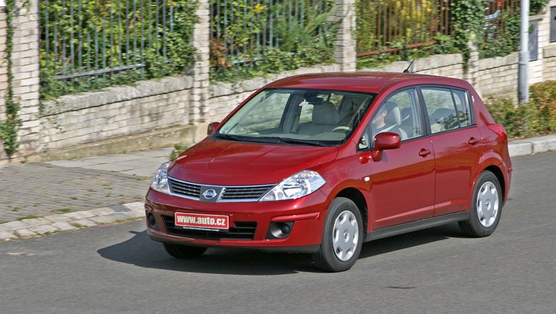 Nissan Tiida