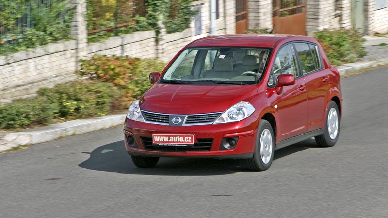 Nissan Tiida