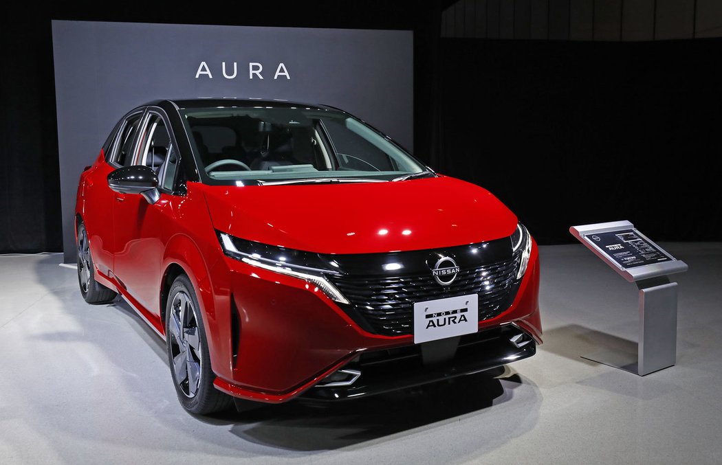 Nissan Note Aura