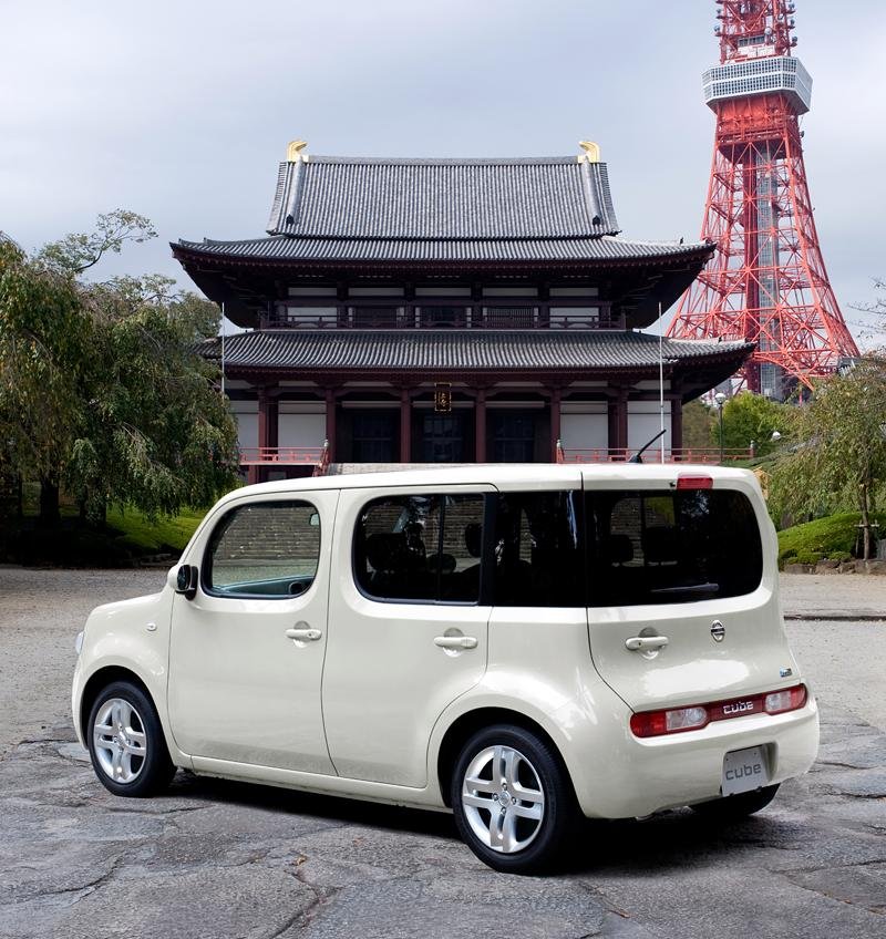 Nissan Cube