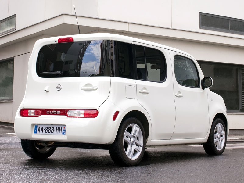 Nissan Cube