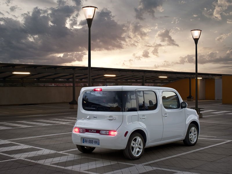 Nissan Cube