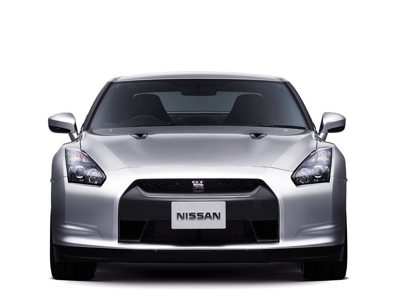 Nissan GT-R