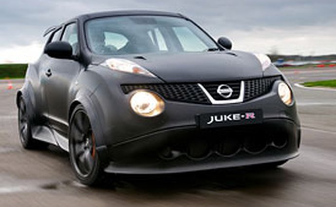 Nissan Juke-R: Z 0 na 100 km/h za 3,7 s