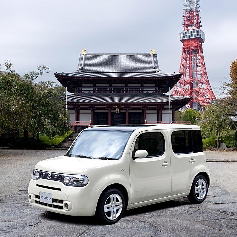 Nissan Cube