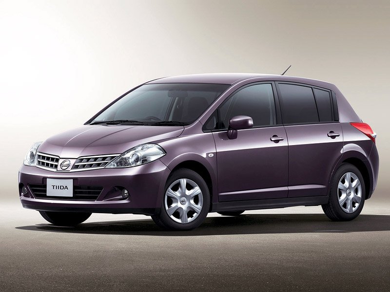 Nissan Tiida