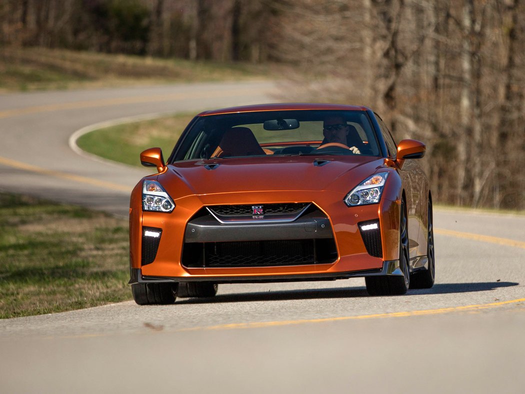 Nissan GT-R