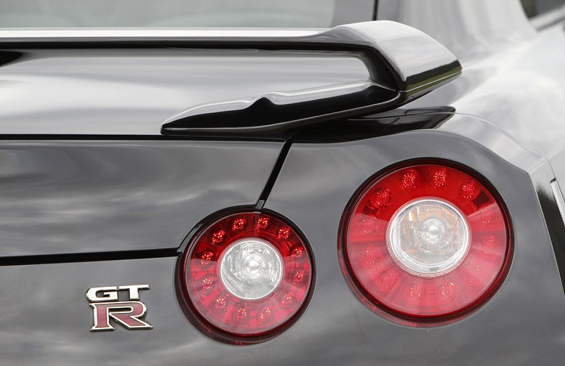 Nissan GT-R