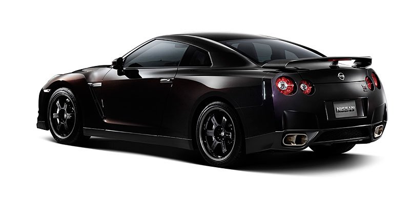 Nissan GT-R