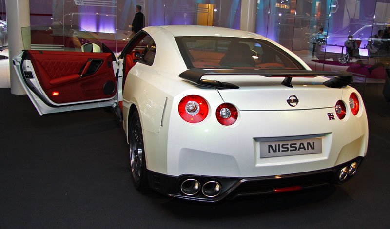 Nissan GT-R