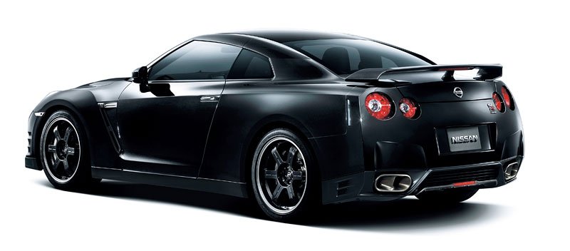 Nissan GT-R