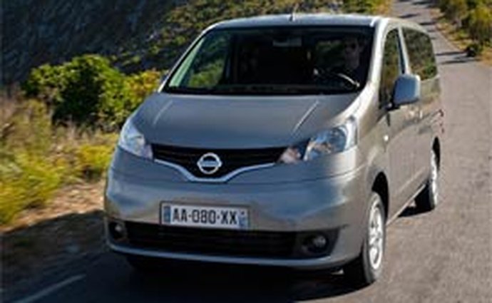 Video: Nissan Evalia – Jízda s novým MPV