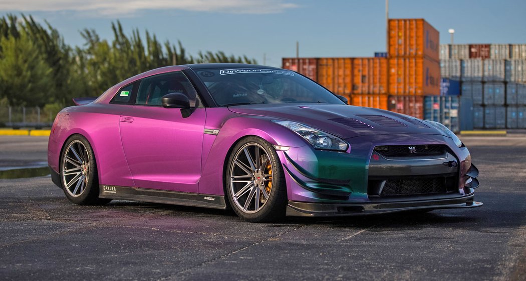 Nissan GT-R