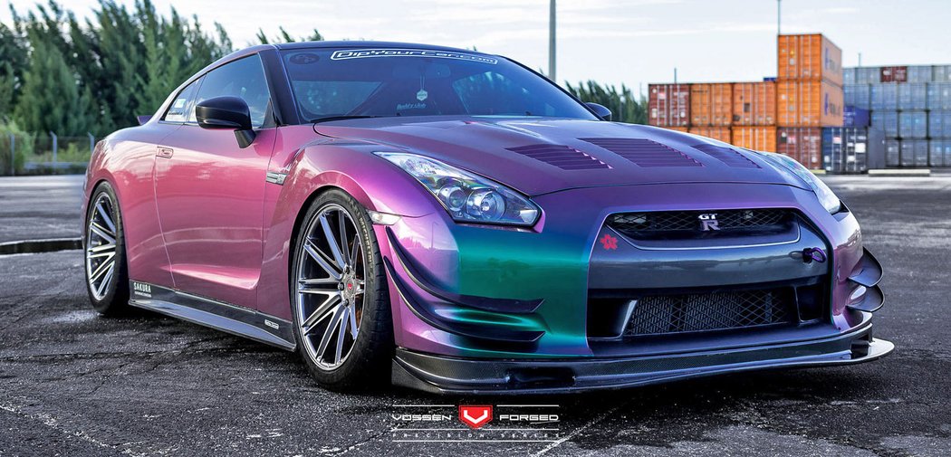 Nissan GT-R