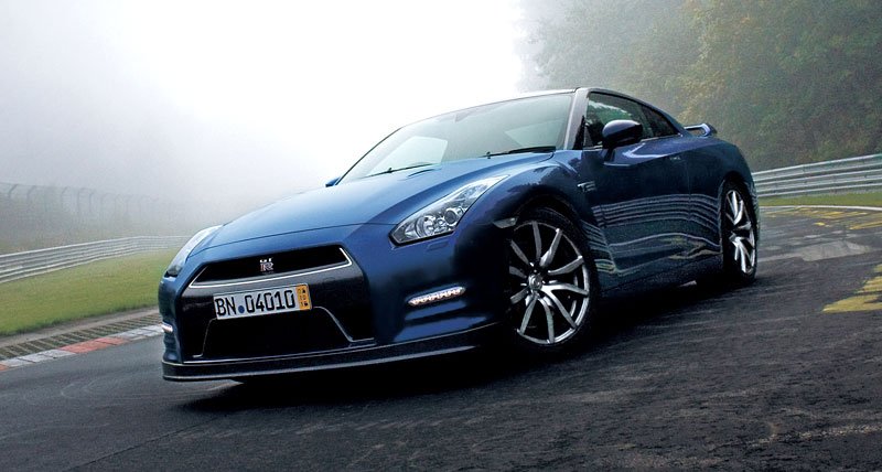 Nissan GT-R