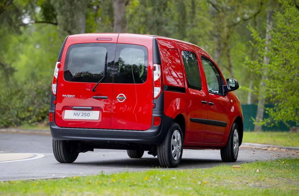 Nissan NV250