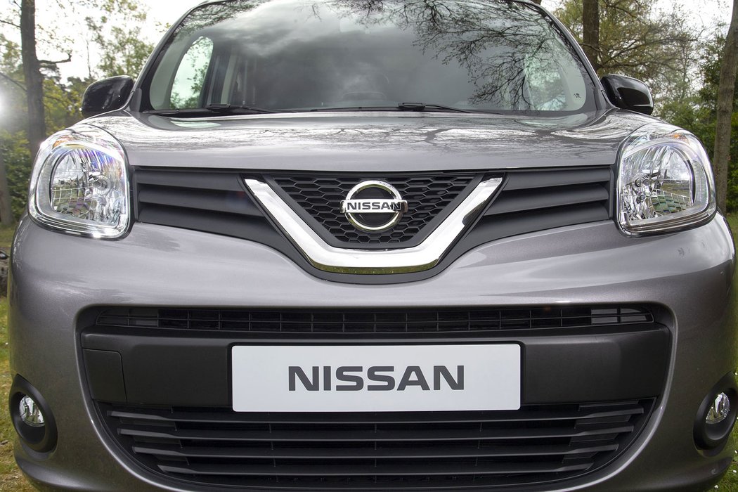 Nissan NV250