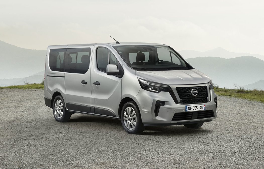 Nissan NV300 Combi