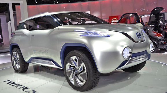 Nissan TeRRA: SUV se třemi elektromotory, 4x4 a palivovými články